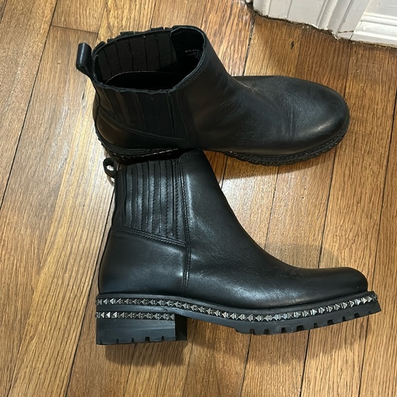 Steve Madden black studded boots size 8 - Picture 1 of 4